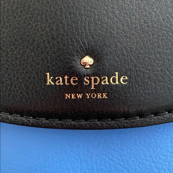 Handbag - Picture 3 of 5